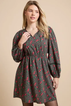 Mini Robe Rouge À Imprimé Roses Avec Empiècement En Dentelle Et Détail Noué