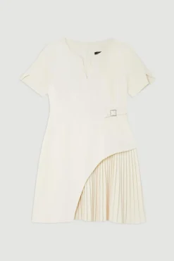 Mini robe Tailored Military Pleat à manches courtes