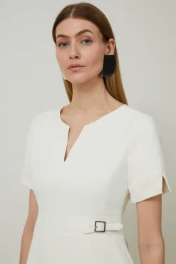 Mini robe Tailored Military Pleat à manches courtes