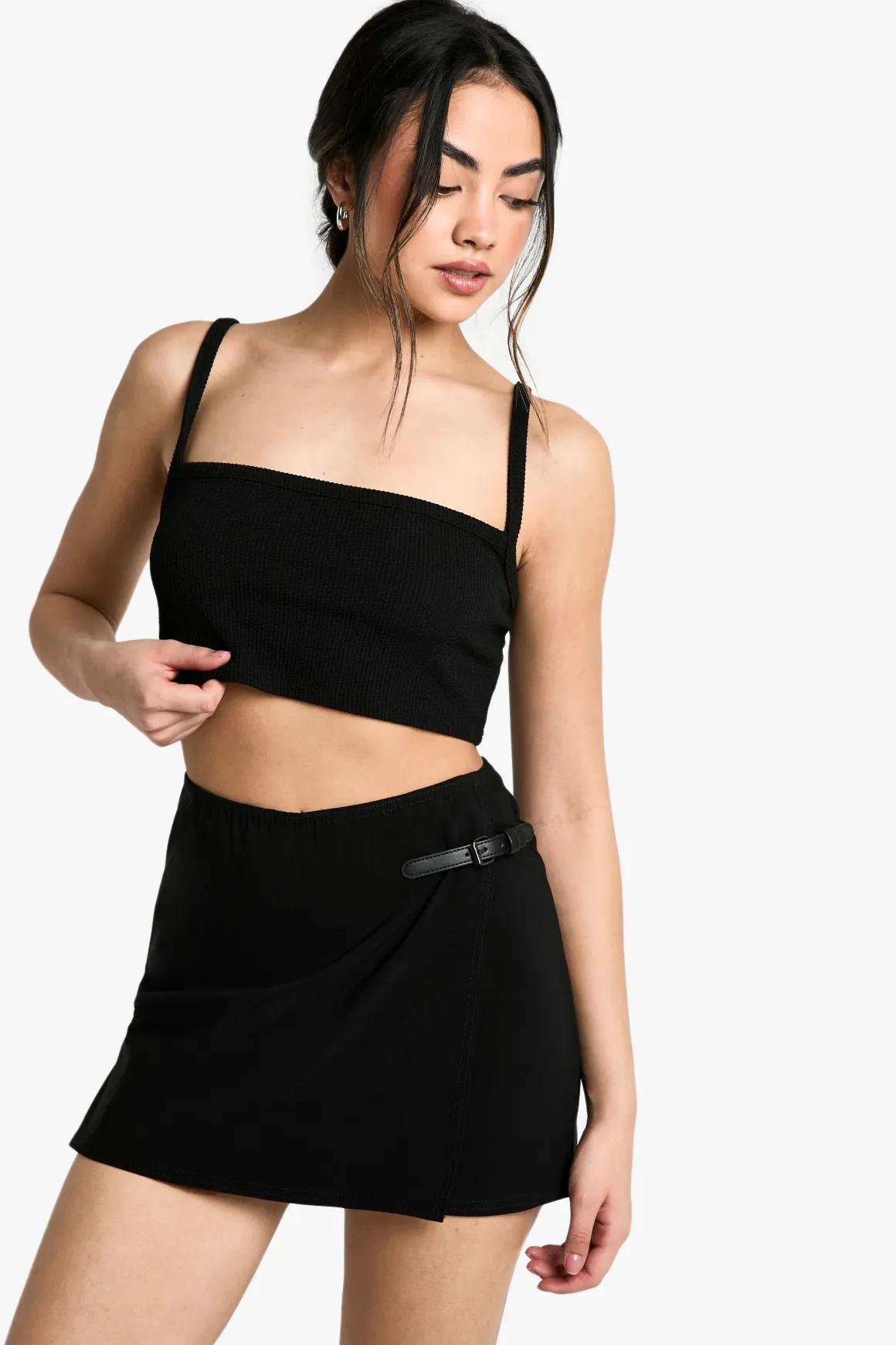 Mini skort en bengaline avec détail de boucle