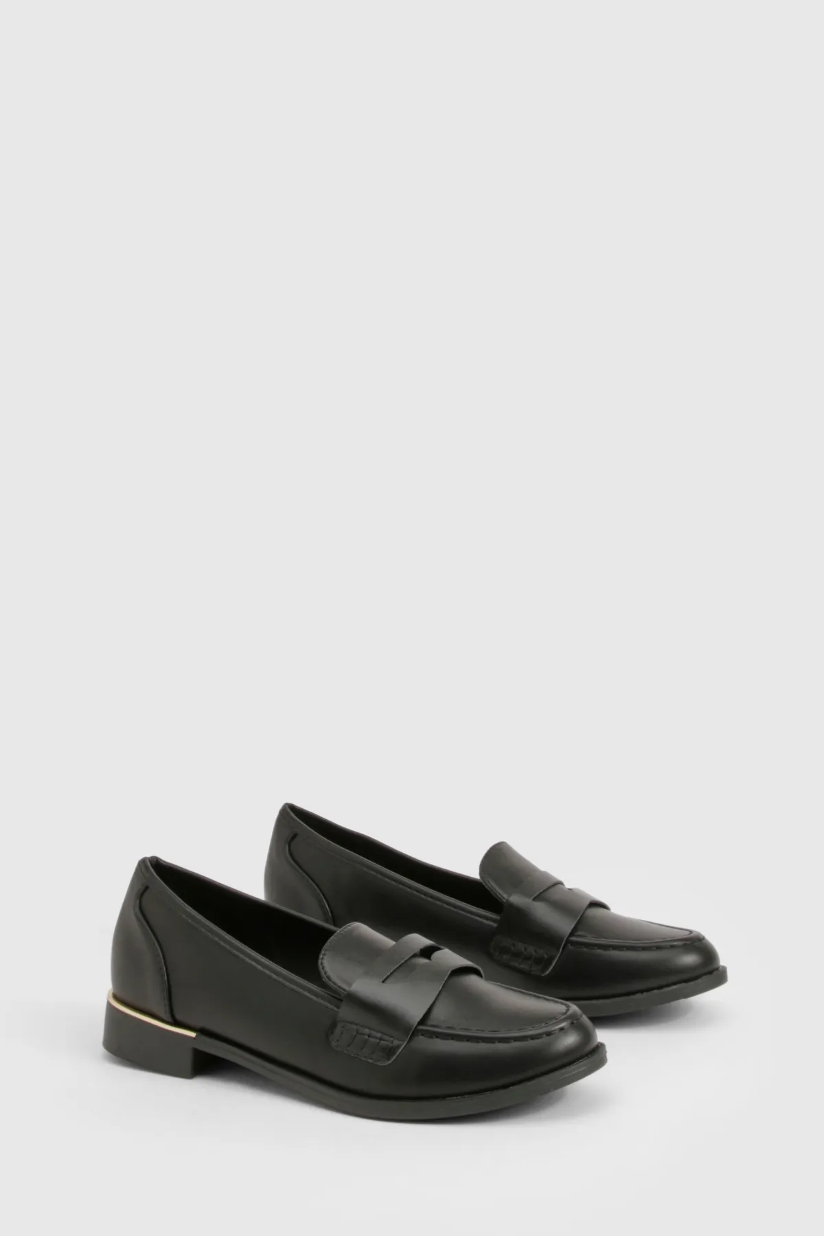 boohoo Mocassins basiques à garniture dorée<Femme Chaussures De Bureau|Basiques