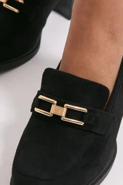 Mocassins Benita Coupe Large en synthétique avec Détail Mors et Talon Bloc Haut