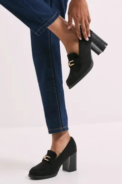 Mocassins Benita Coupe Large en synthétique avec Détail Mors et Talon Bloc Haut