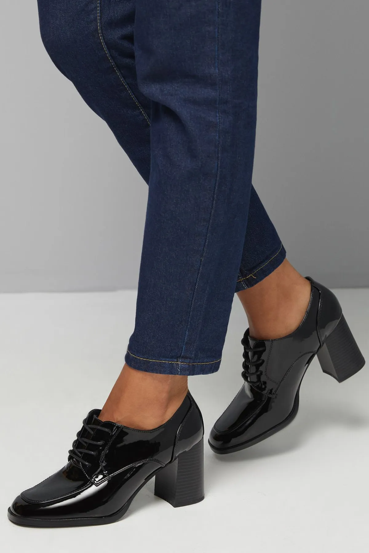 Wallis Mocassins Dante à Lacets et Talon Bloc Haut< Escarpins|Chaussures À Talons