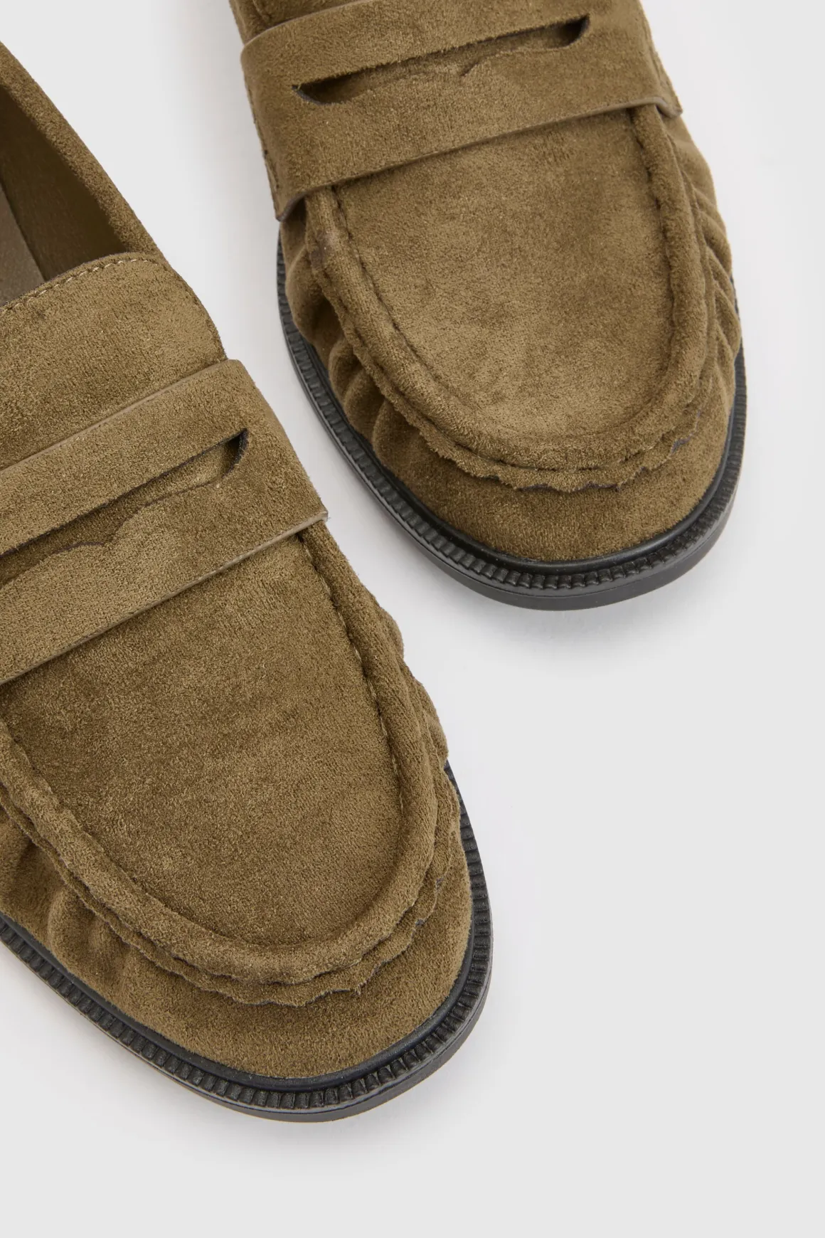 Mocassins Froncés En Synthétique