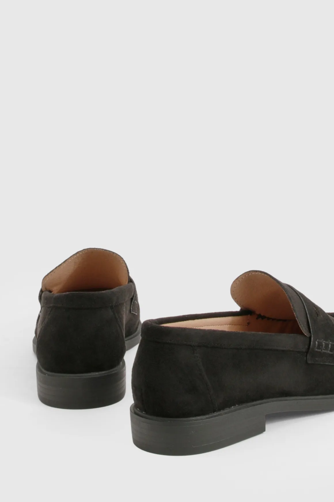 Mocassins froncés en synthétique à coupe large