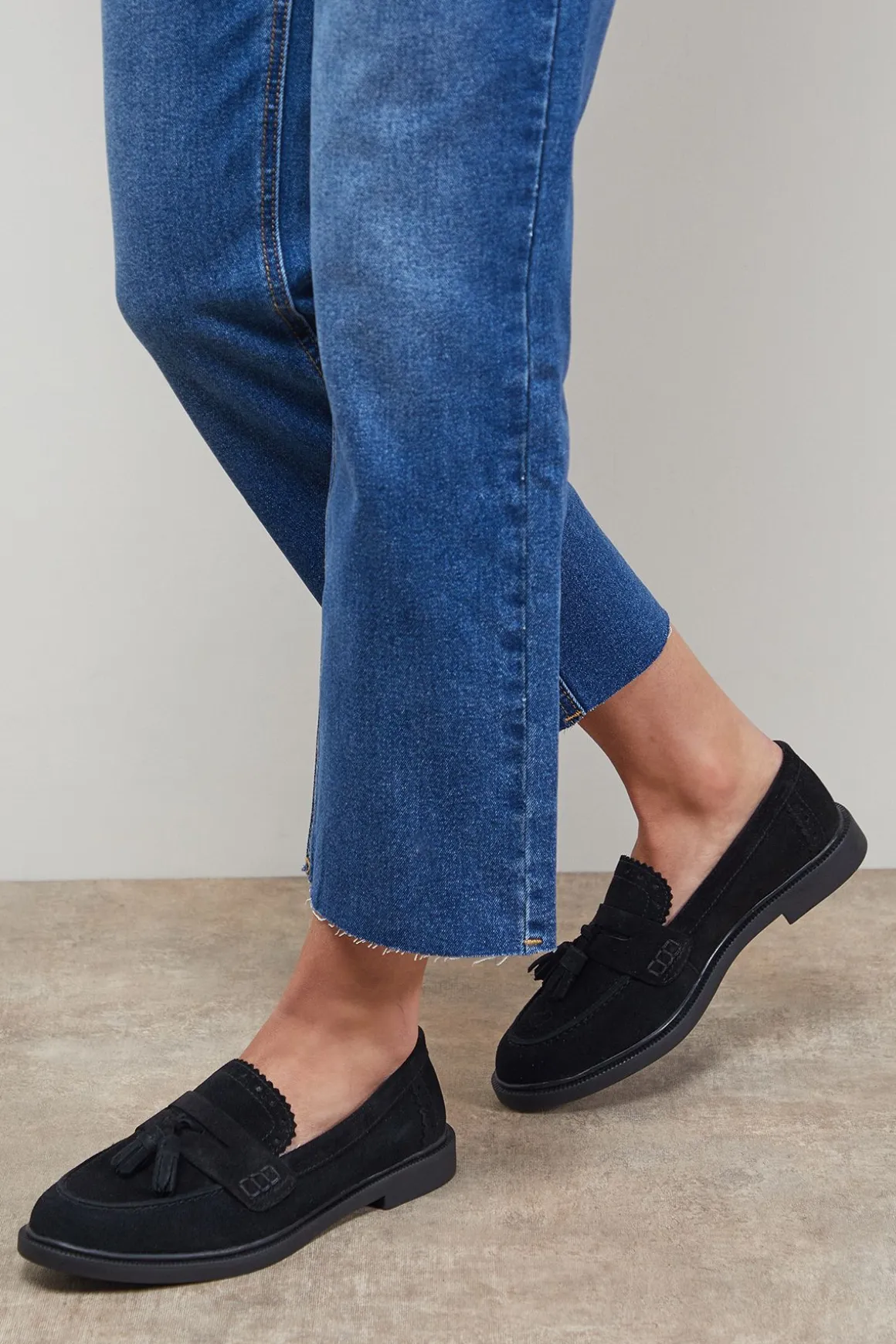 Mocassins à Pompons Bunny en Daim avec Détails Richelieu