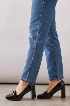 Mocassins à Talon Bloc Haut en synthétiquecuir Verni Lucky Coupe Large