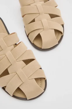Mules Ajourées En Synthétique Avec Détail Boucle