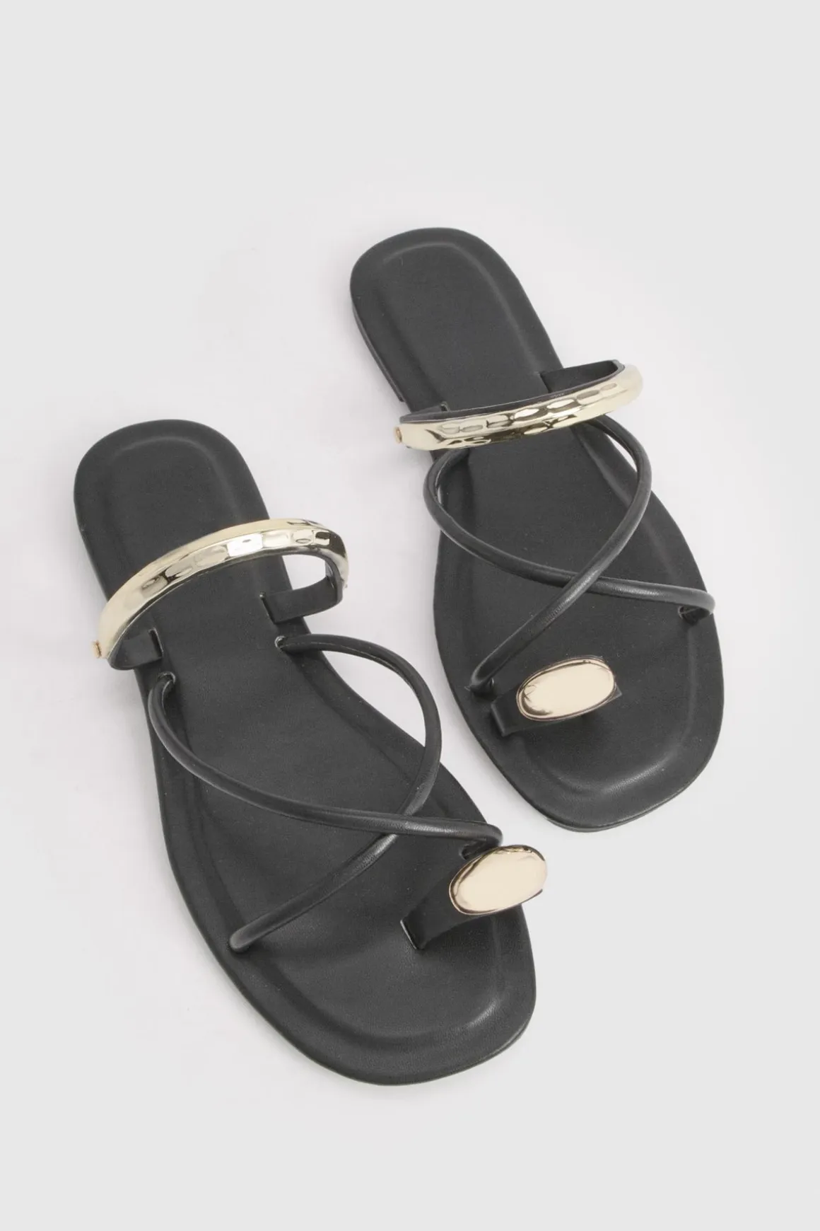 Mules À Brides Entrecroisées Avec Détail Hardwear