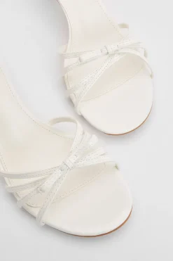 Mules Karla À Talon Aiguille Moyen En Synthétiquecuir Avec Détail Nœud