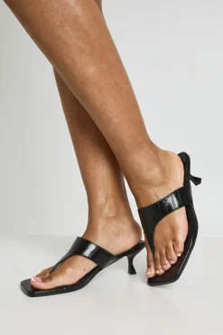 Mules À Talon Avec Bride Entre-orteils Coupe Large