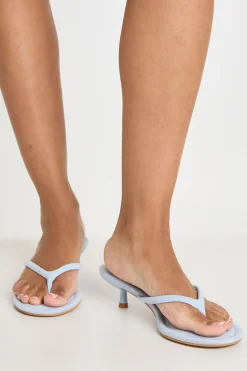 boohoo Mules À Talon Bas Aiguille En Synthétique Avec Bride Entre-orteils< Chaussures Festives|Chaussures À Talons