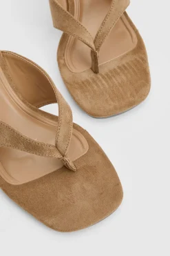boohoo Mules À Talon Compensé Avec Bride Entre Les Orteils< Chaussures Festives|Chaussures À Talons