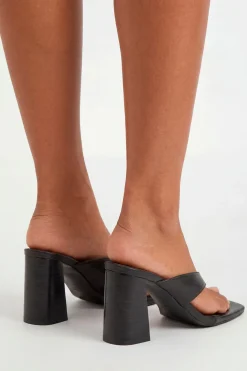 boohoo Mules À Talon Compensé Avec Bride Entre Les Orteils< Chaussures Festives|Chaussures À Talons