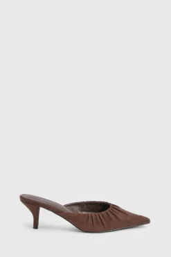 boohoo Mules À Talon Mi-haut En Synthétique Froncé Avec Bout Fermé< Looks Chocolat|Chaussures À Talons