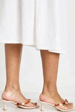 Mules À Talons Avec Bride Entre-orteils Ornée De Perles
