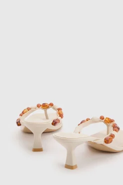 Mules À Talons Avec Bride Entre-orteils Ornée De Perles