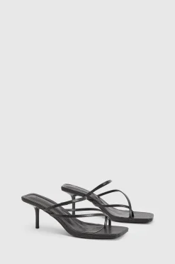 Mules À Talons Avec Brides Entrecroisées Et Entre-doigts Effet Croco