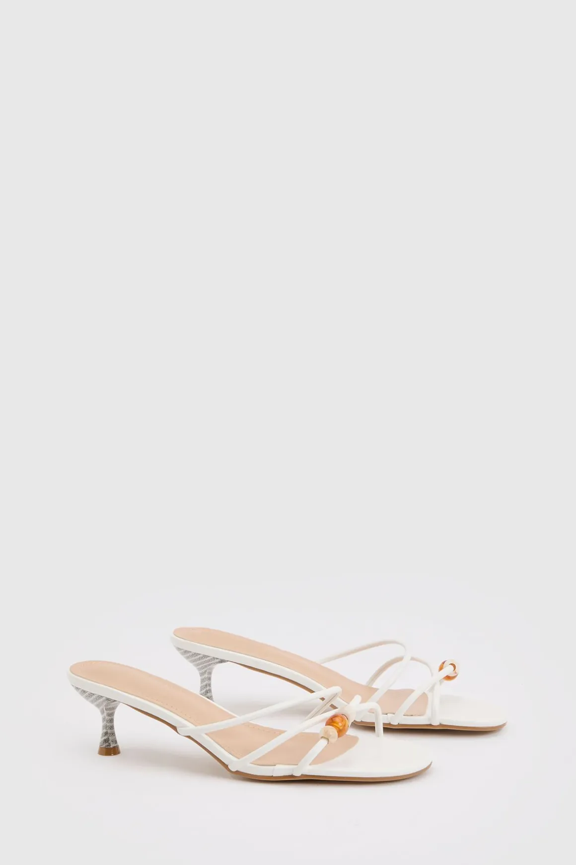 Mules À Talons Avec Brides Ornées De Perles