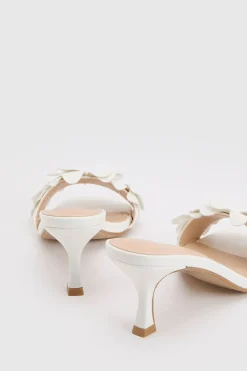 Mules À Talons Avec Détail Floral Surdimensionné