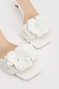 Mules À Talons Avec Détail Floral Surdimensionné