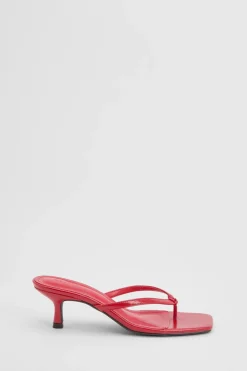Mules À Talons Avec Détail Nœud Et Bride Entre-orteils