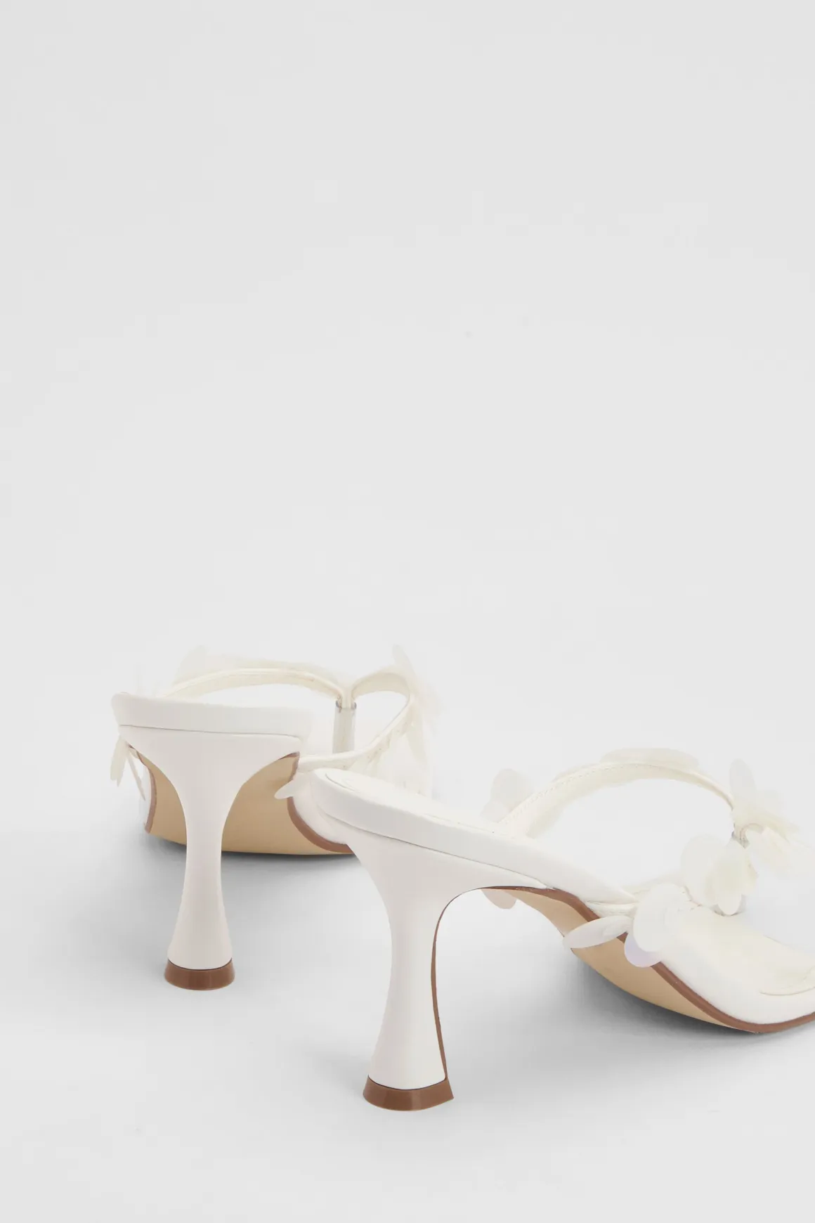 Mules À Talons Avec Entre-doigt Et Sequins Assortis
