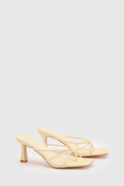 boohoo Mules À Talons Avec Nœud Et Brides Coupe Large< Chaussures Festives|Chaussures À Talons