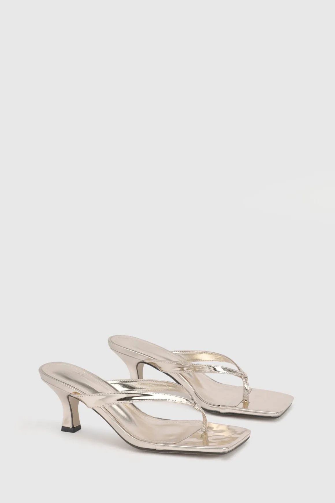 Mules À Talons Bout Carré Avec Bride Entre-orteils