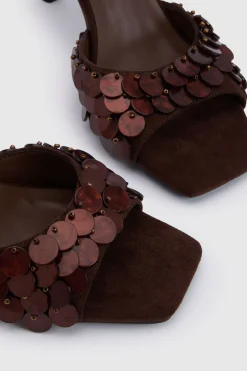 Mules À Talons Ornées De Coquillages
