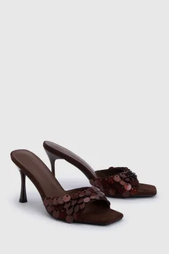 Mules À Talons Ornées De Coquillages