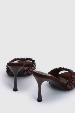 Mules À Talons Ornées De Coquillages