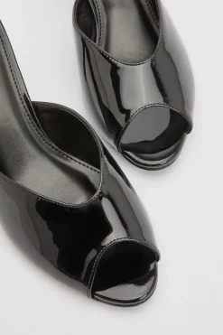 Mules À Talons Vernies À Bout Ouvert