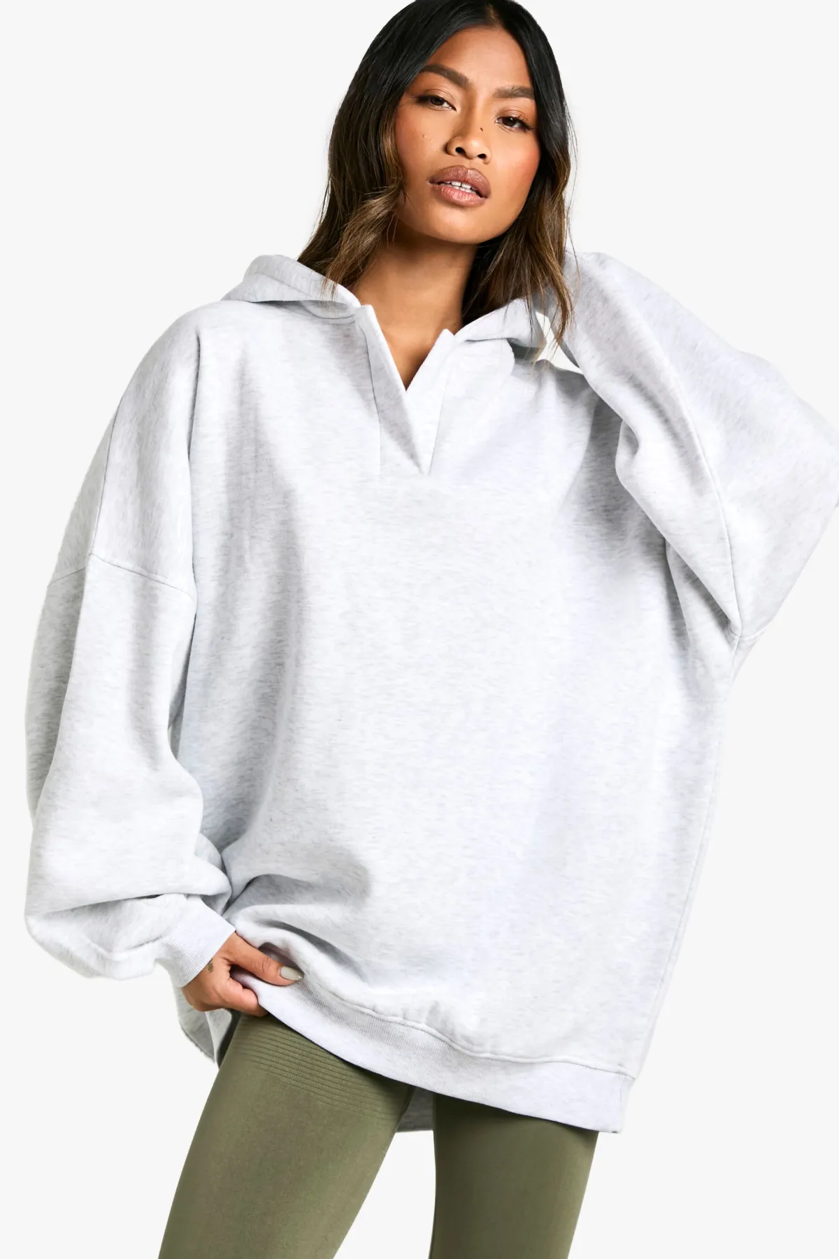 boohoo Notch Neck Balloon Sleeve Oversized Hoodie devient Sweat à capuche oversize à encolure à encoche et manches ballon<Femme Sweats À Capuche Et Sweats|Sweats À Capuche Et Sweatshirts