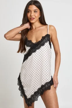 boohoo Nuisette À Pois En Satin Avec Bordure En Dentelle Et Ourlet Asymétrique<Femme Pois|Satin Et Dentelle