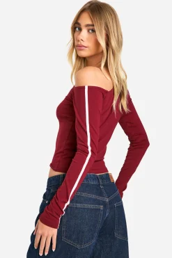 boohoo Off Shoulder Stripe Sleeve Top With Print<Femme Tops|Looks Bordeaux