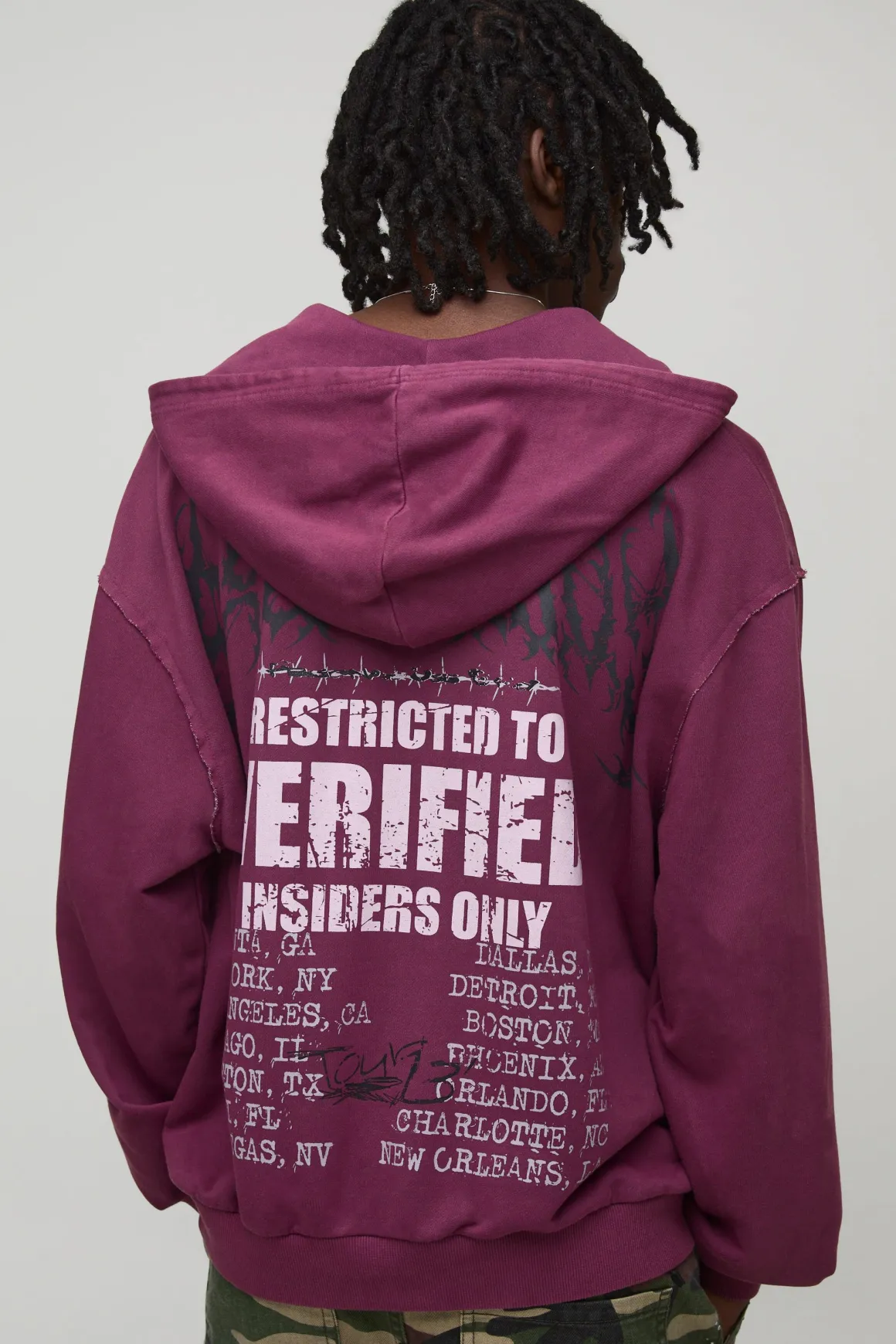 Oversized Boxy Exclusive Slogan Gothic V Neck Raw Hem Printed Washed Hoodie