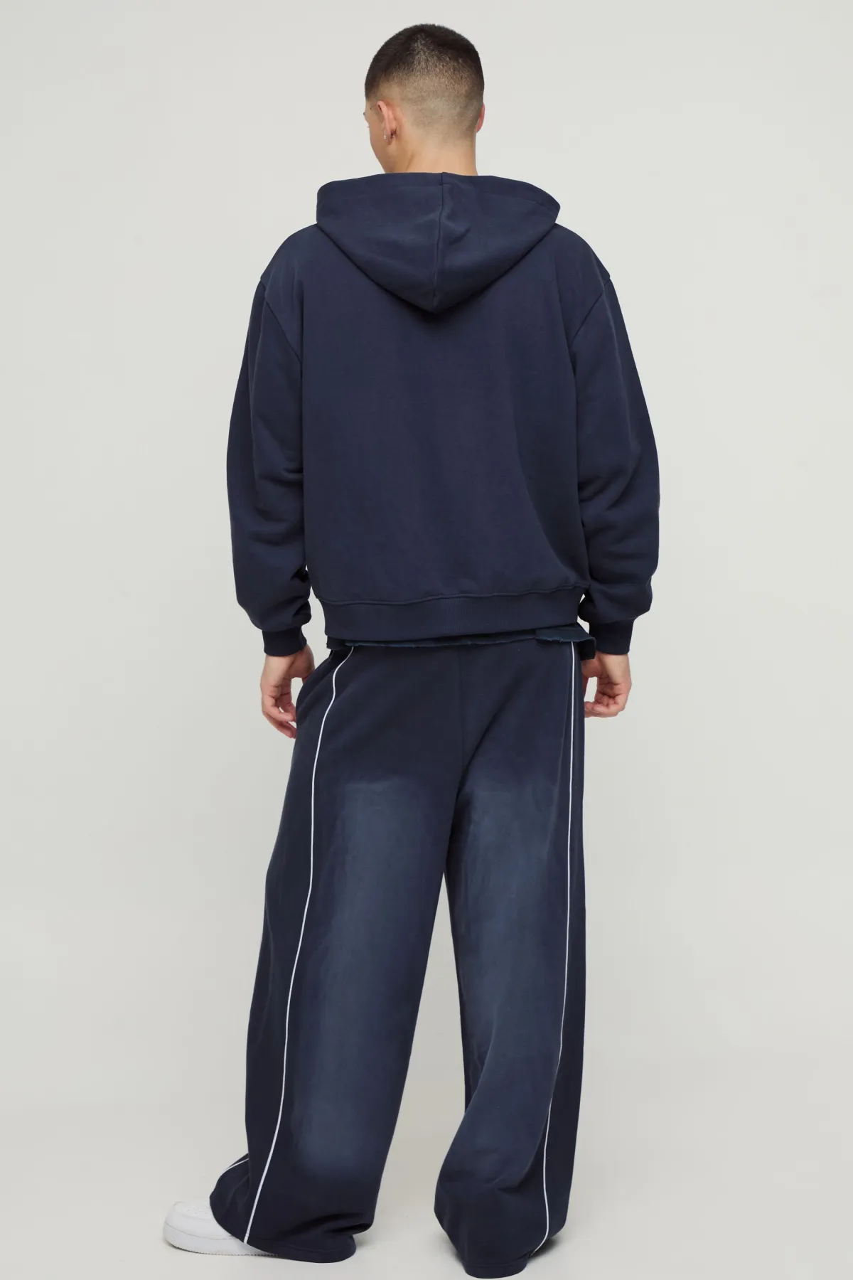 boohooMAN Oversized Boxy Homme Spray Wash Zip Through Loopback Hoodie<Homme Sweats À Capuche Et Sweatshirts|Sweats À Capuche Grande Taille