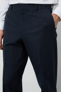 Pantalon Ajusté À Fines Rayures Bleu Marine