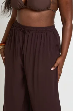 boohoo Pantalon Ample Aspect Lin Plus Essentials<Femme Looks Chocolat|Tenues De Plage