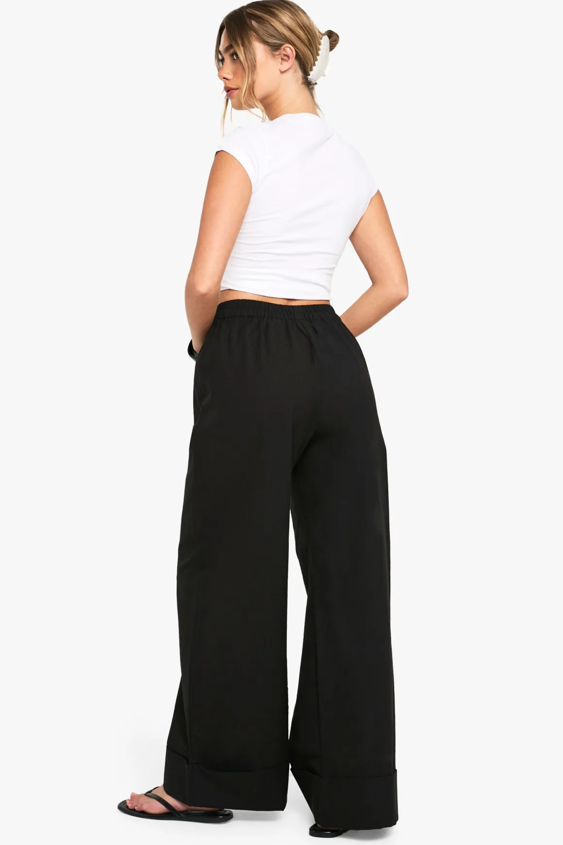Pantalon ample en lin à revers