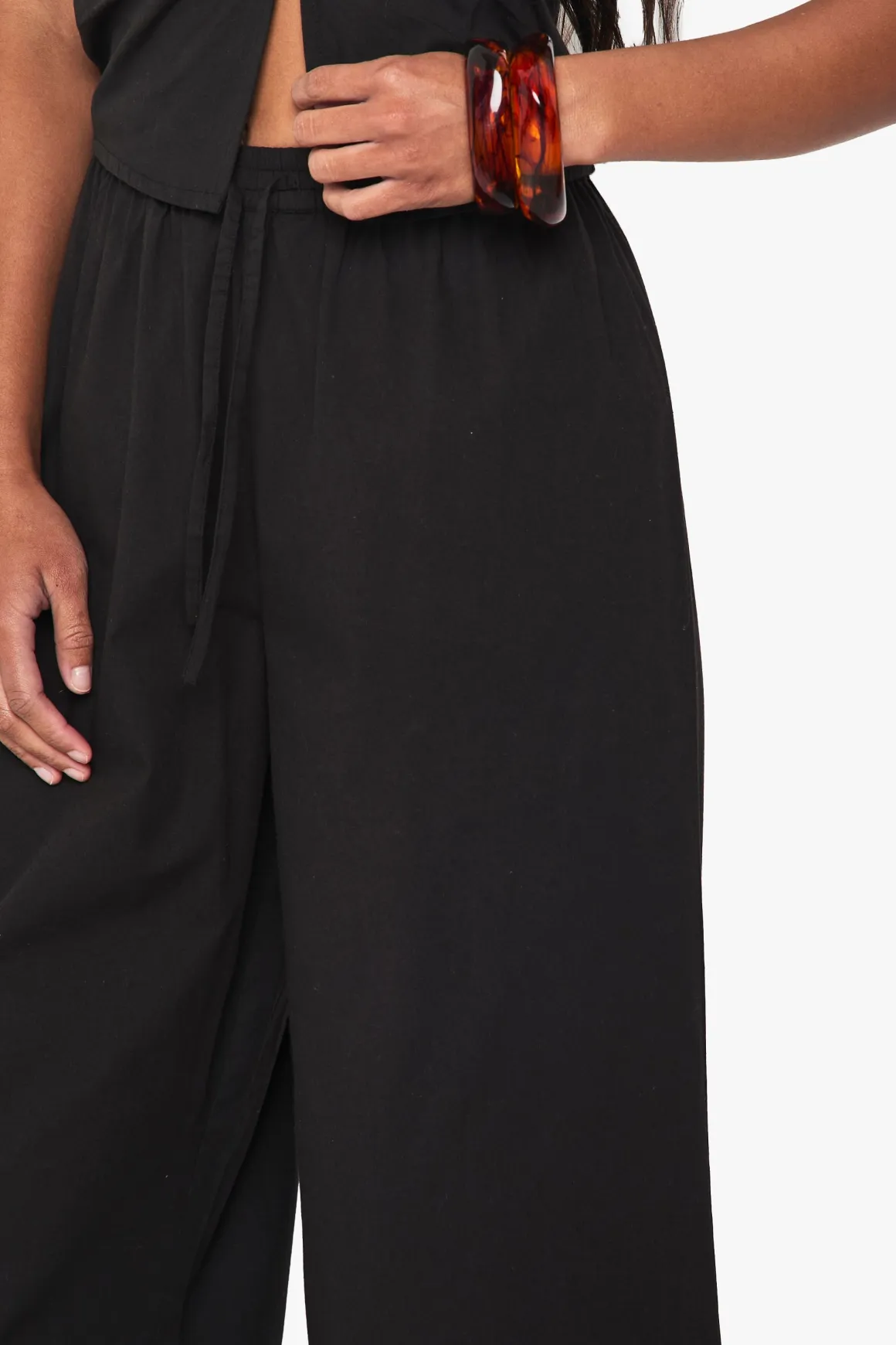 Pantalon ample en popeline à jambes larges et taille à cordon
