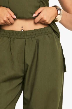 Pantalon ample à jambes larges avec taille élastiquée en tissu tissé