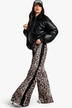 boohoo Pantalon ample à jambes larges, avec cordon de serrage, rayure latérale et imprimé<Femme Pantalons|Imprimé Léopard