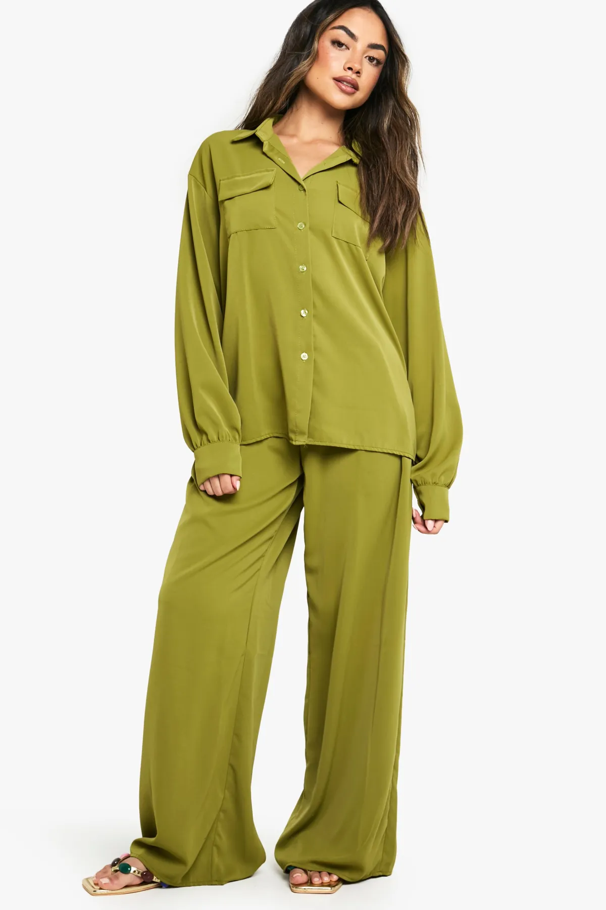 boohoo Pantalon ample tissé avec plis à l'avant et jambe large<Femme Pantalons