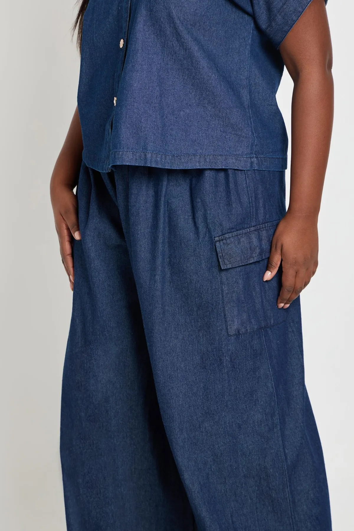 boohoo Pantalon Ballon En Chambray Grande Taille<Femme Pantalons
