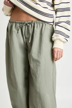 boohoo Pantalon Ballon en Nylon<Femme Pantalons