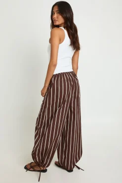 boohoo Pantalon Ballon À Rayures Avec Liens Aux Chevilles<Femme Pantalons|Looks Chocolat