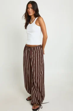 boohoo Pantalon Ballon À Rayures Avec Liens Aux Chevilles<Femme Pantalons|Looks Chocolat